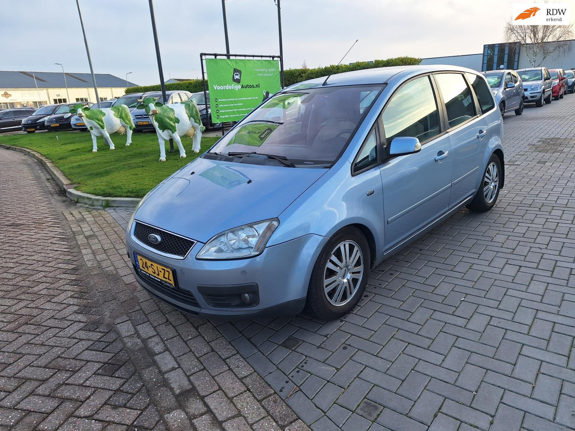 Ford Focus C-Max 2.0-16V Ghia / AUTOMAAT / APK t/m augustus, Gebruikt, 700 kg, Blauw, Metallic lak