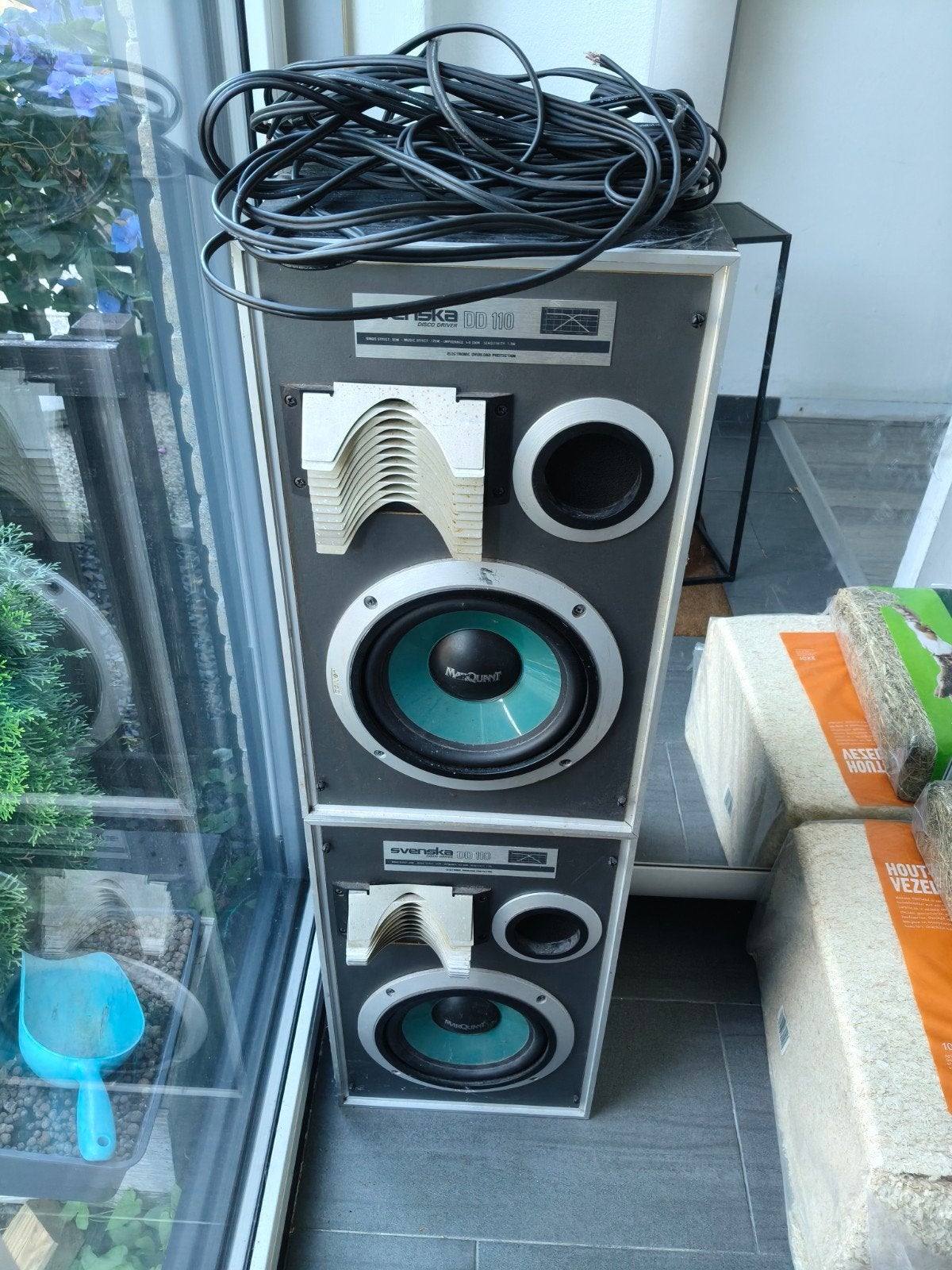 2 stuks Svenska/Jamo DD110 speakers te koop!!!, Inclusief kabels, Ophalen, Gebruikt, Jamo
