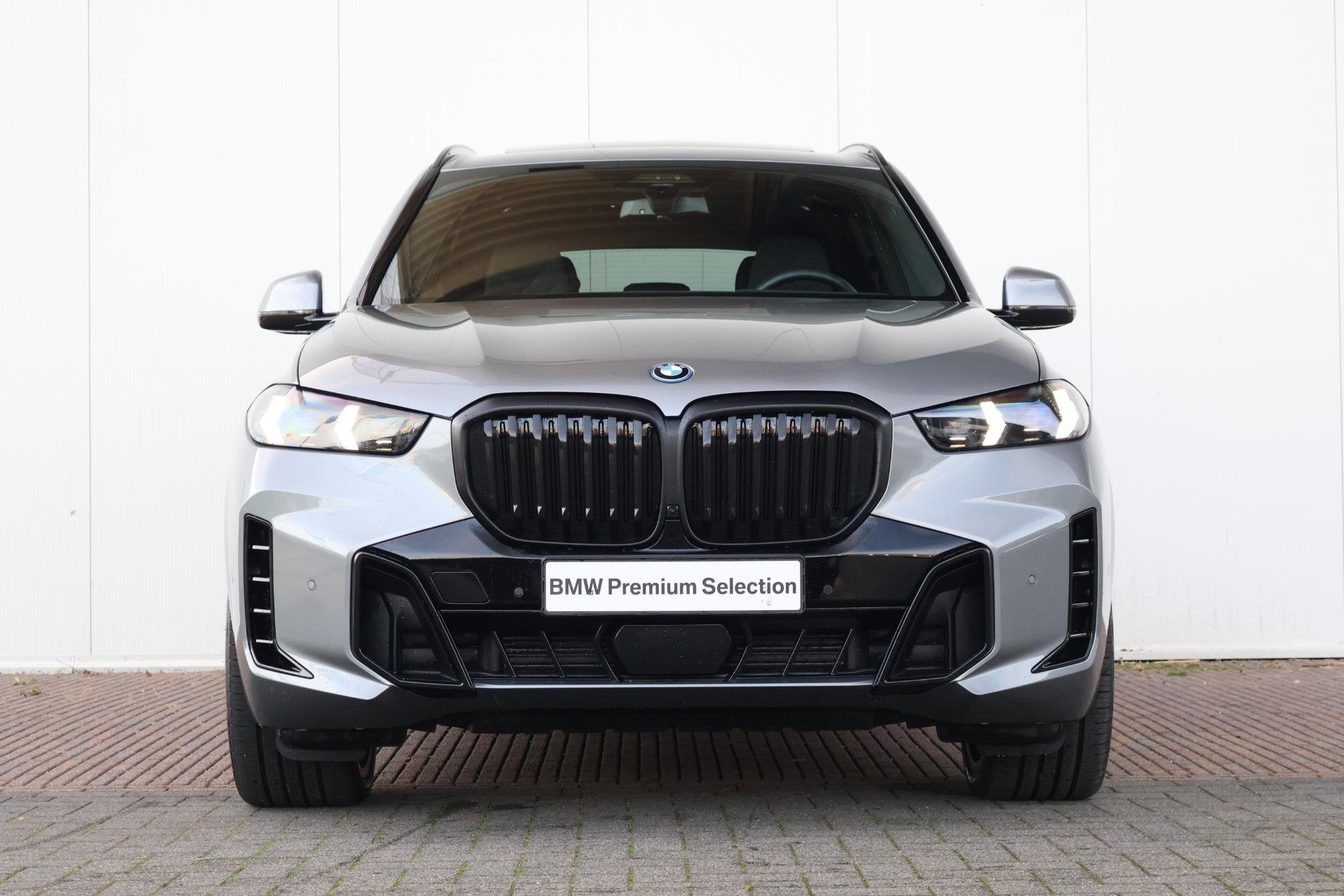 BMW X5 xDrive50e | SoH 100% | Sport Pakket Pro | Panorama Da, Automaat, Gebruikt, 2395 kg, Met garantie (alle)