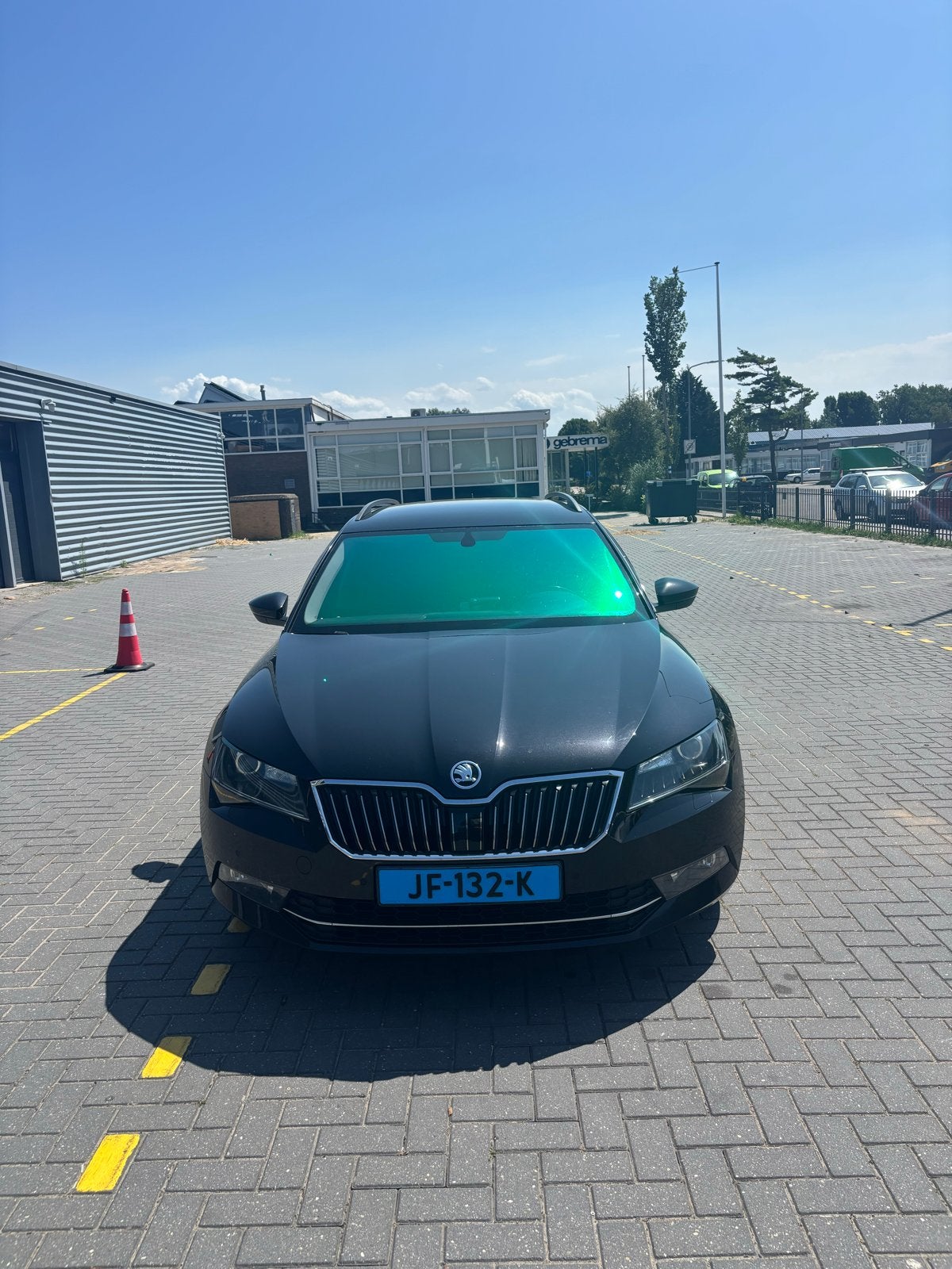 Skoda Superb 1.6TDI 88KW Combi Dsg-7 2016  export Zwart, Auto's, 4 cilinders, Zwart, Origineel Nederlands, Diesel