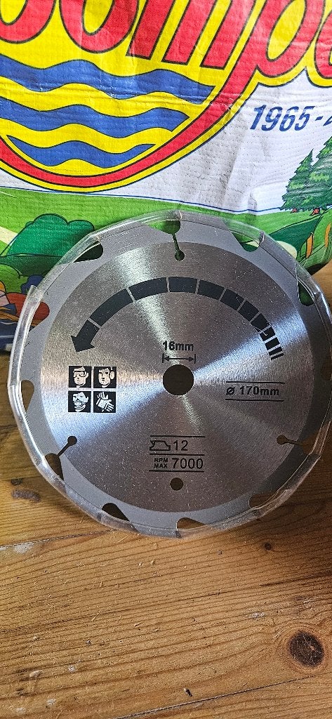 Black & Decker Cirkelzaag - Gebruikt maar functioneel, Ophalen, Gebruikt, Cirkelzaag, 600 tot 1200 watt