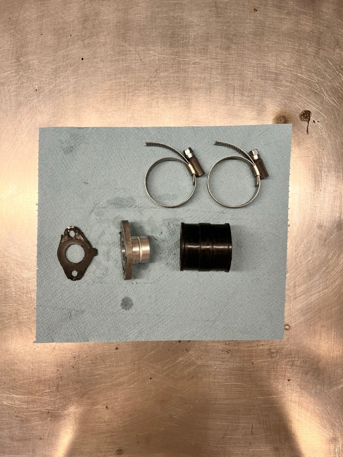 Peugeot verticaal spruitstuk adapter (24 mm) - Compleet, Ophalen of Verzenden, Zo goed als nieuw, Carburateur