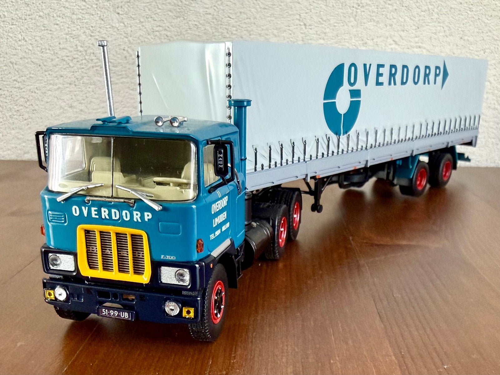 Tekno Models:Overdorp Transport,Mack F700 in originele doos, Ophalen of Verzenden, Zo goed als nieuw, Bus of Vrachtwagen, Tekno