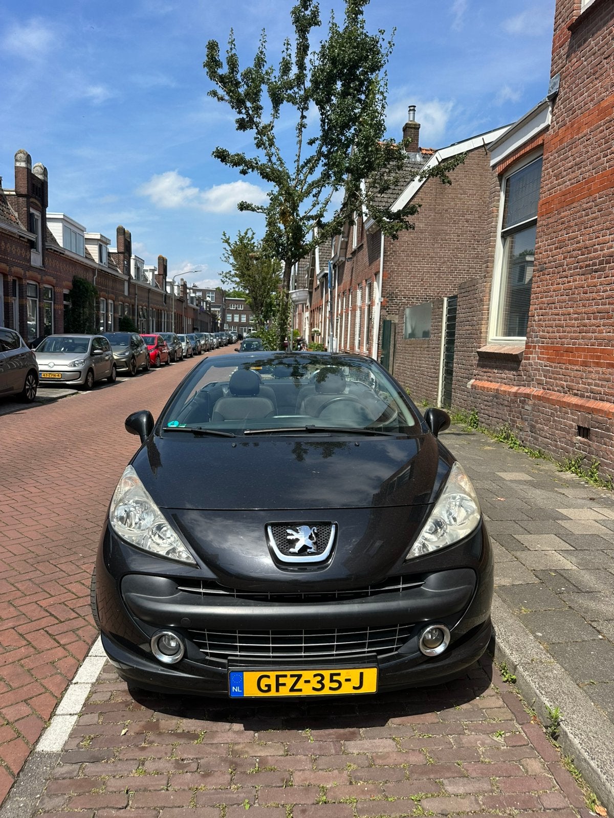 Peugeot 207 1.6 VTI CC 88KW 2011 Zwart, Auto's, Voorwielaandrijving, 4 cilinders, Cabriolet, 4 stoelen
