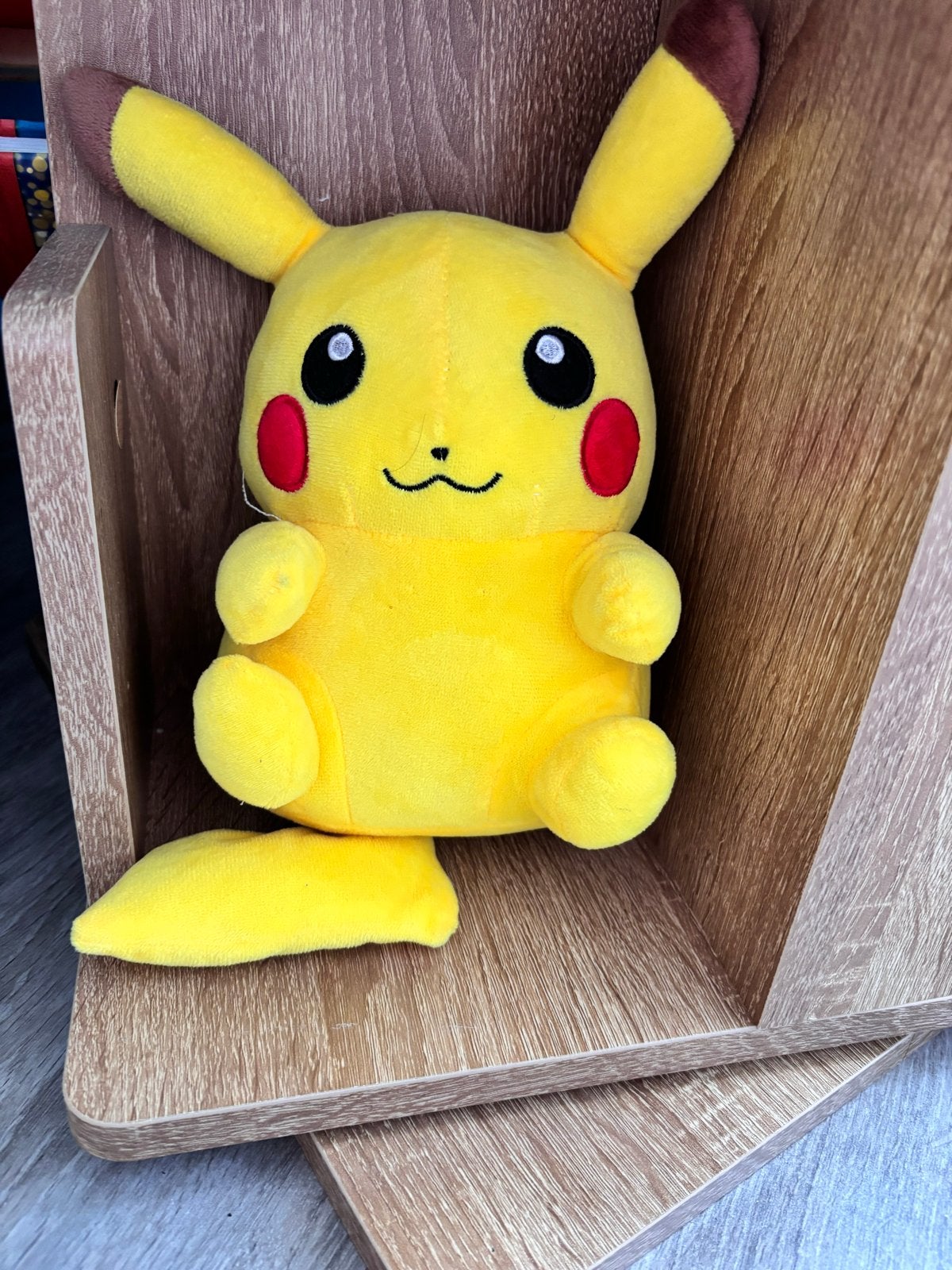 Pikachu knuffel, Ophalen, Geel, Overige typen, Zo goed als nieuw