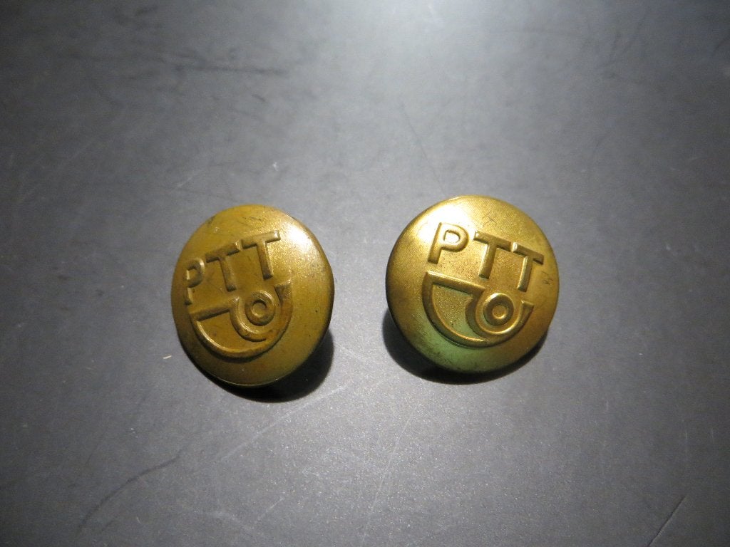 2 PTT knopen - koper, Gebruikt, Ophalen of Verzenden, Nvt, Overige onderwerpen