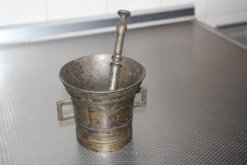 vintage vijzel messing, Antiek en Kunst, Antiek | Koper en Brons, Ophalen of Verzenden, Brons