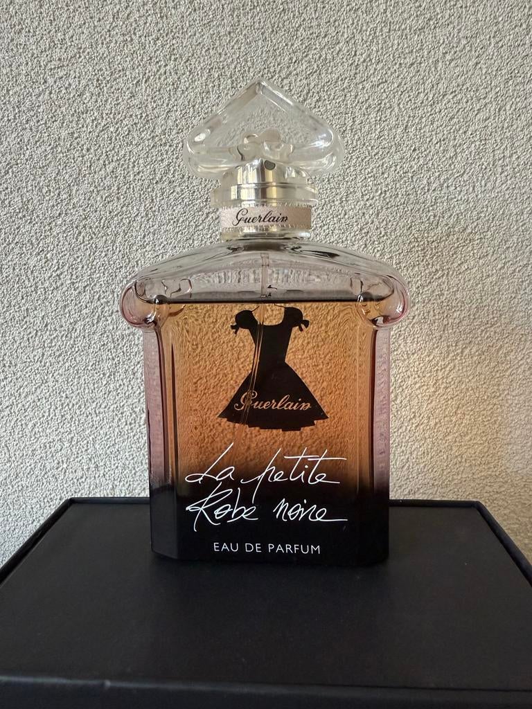 Guerlain La Petite Robe Noire Eau de Parfum, Verzenden, Zo goed als nieuw