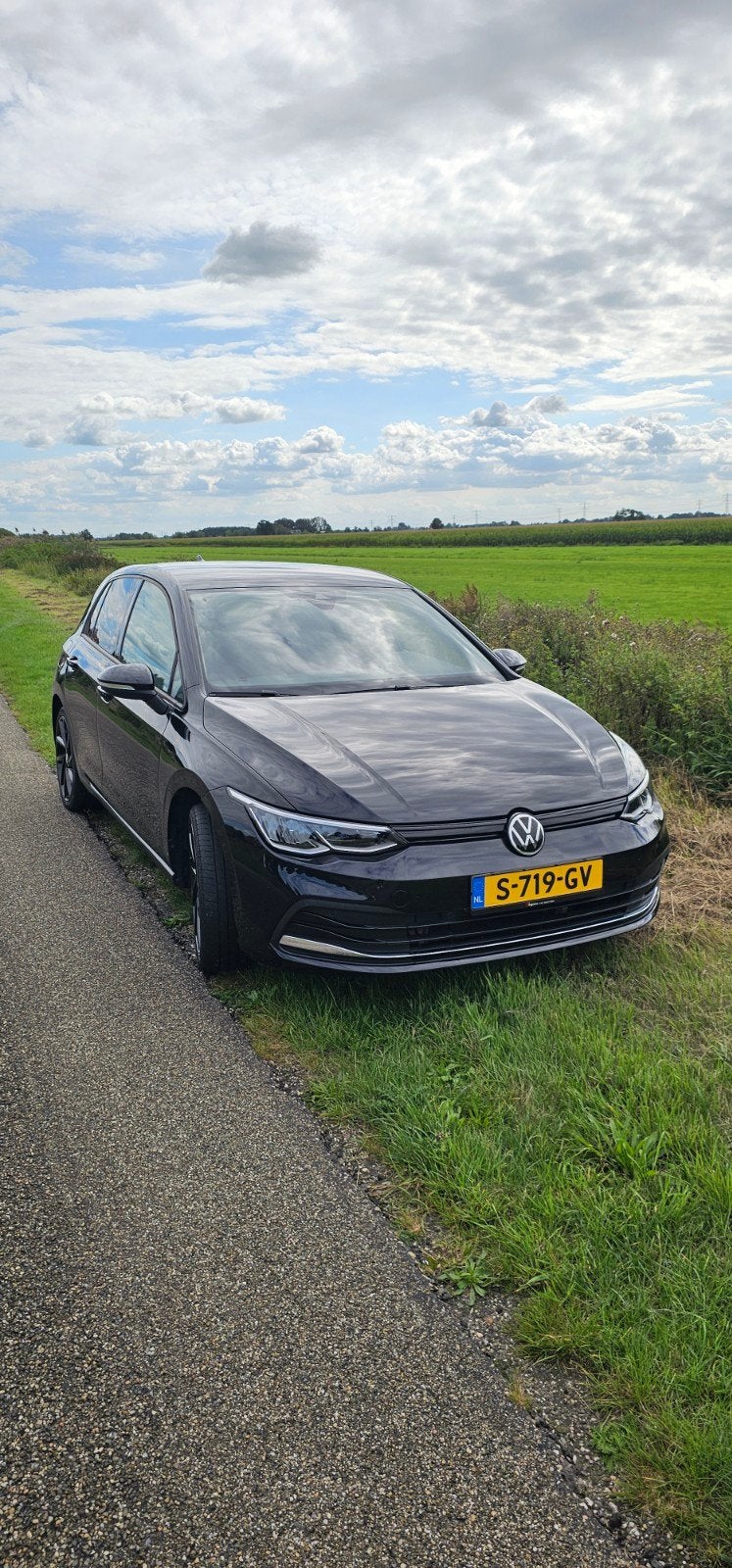 Volkswagen Golf 1.5 Etsi 150pk 7-DSG 2020 Zwart, Auto's, Stof, 4 cilinders, Automatische klimaatregeling, Zwart