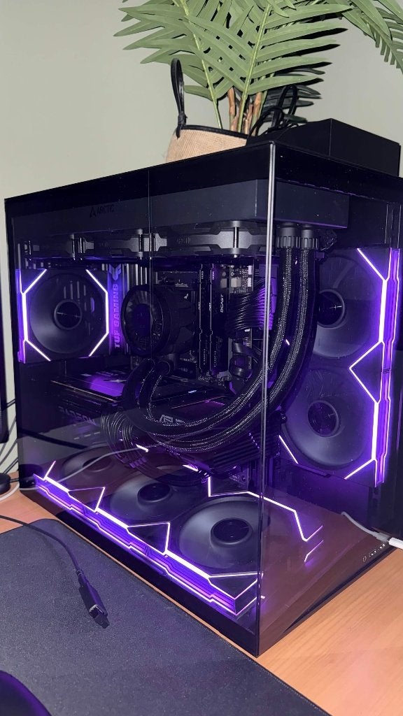 Lian Li O11 Dynamic Mini V2 Black + Lian Li UNI FAN TL fans, Computers en Software, Computerbehuizingen, Zo goed als nieuw, Ophalen of Verzenden