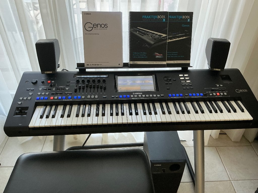 Yamaha Genos, Muziek en Instrumenten, Ophalen, Yamaha, Zo goed als nieuw, Midi-aansluiting
