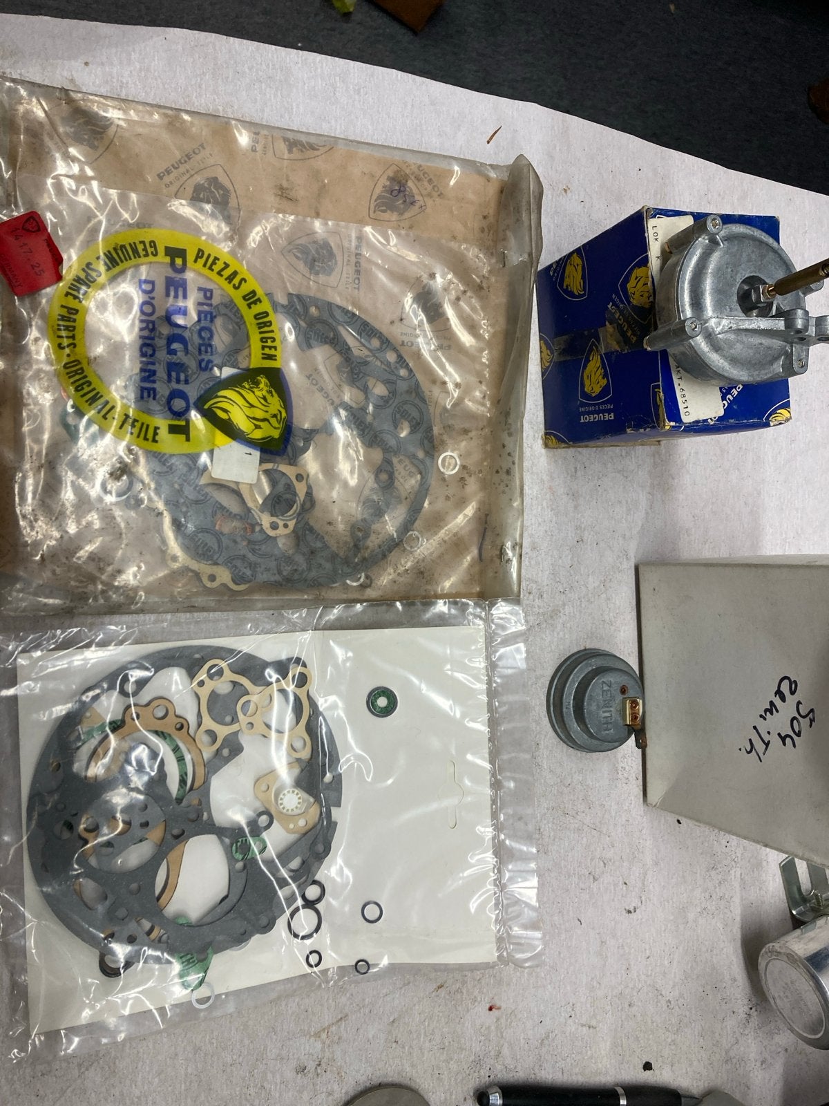 Peugeot 504 Zenith Carburateur & Pakkingset - Origineel Nieu, Auto-onderdelen, Ophalen, Nieuw, Peugeot