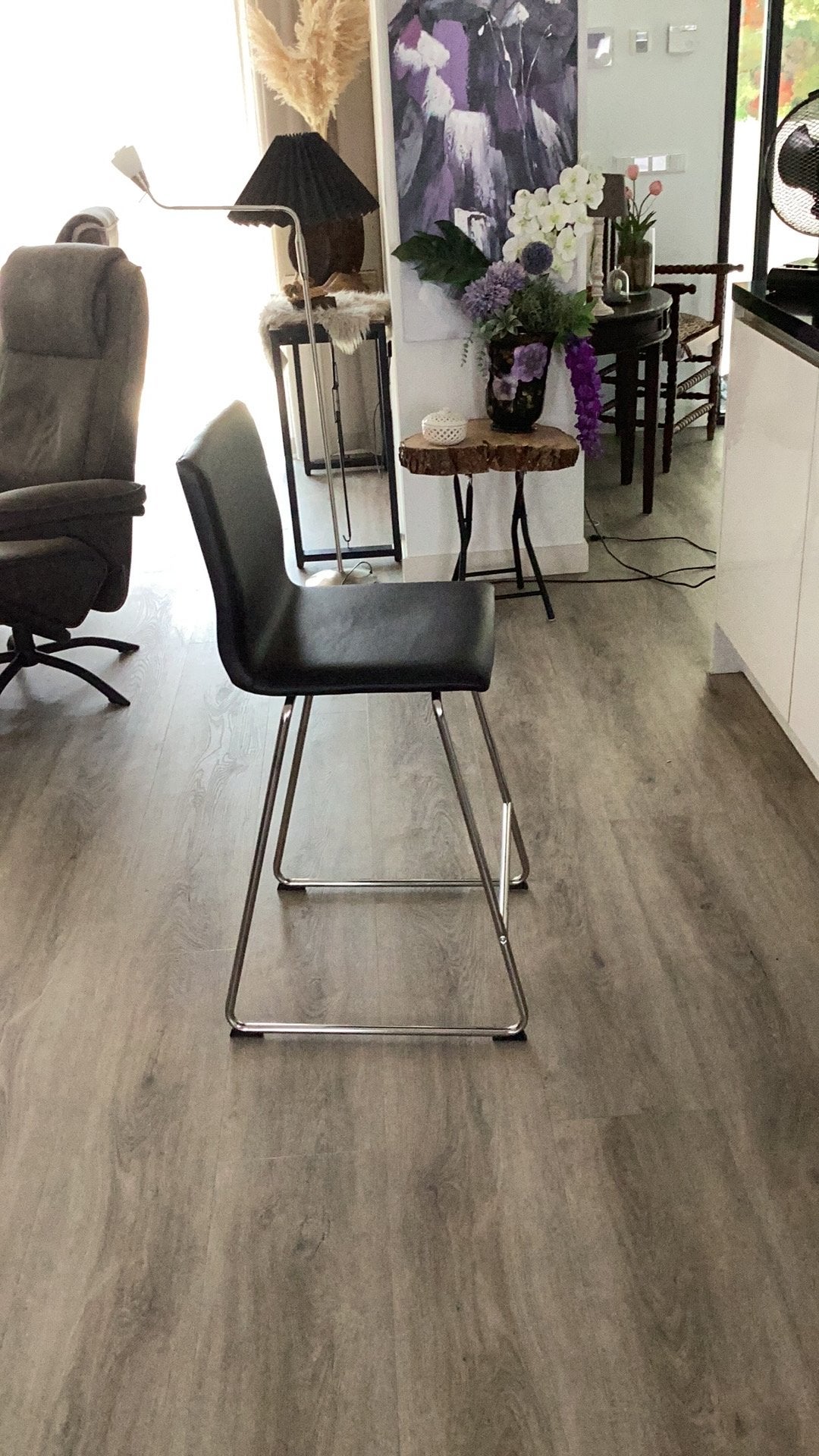 1 barkruk  zwart ikea, Ophalen, Gebruikt, Met voetsteun, 60 tot 90 cm