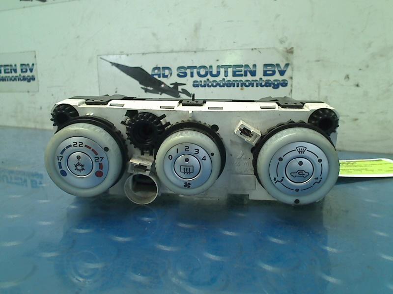 Bedieningspaneel Airco Mitsubishi Colt (Z2/Z3) 2007 69660002, Gebruikt, Info@mitsubishi-motors.de, Mitsubishi, Emil-Frey-Straße 2, Friedberg 61169, , Duitsland