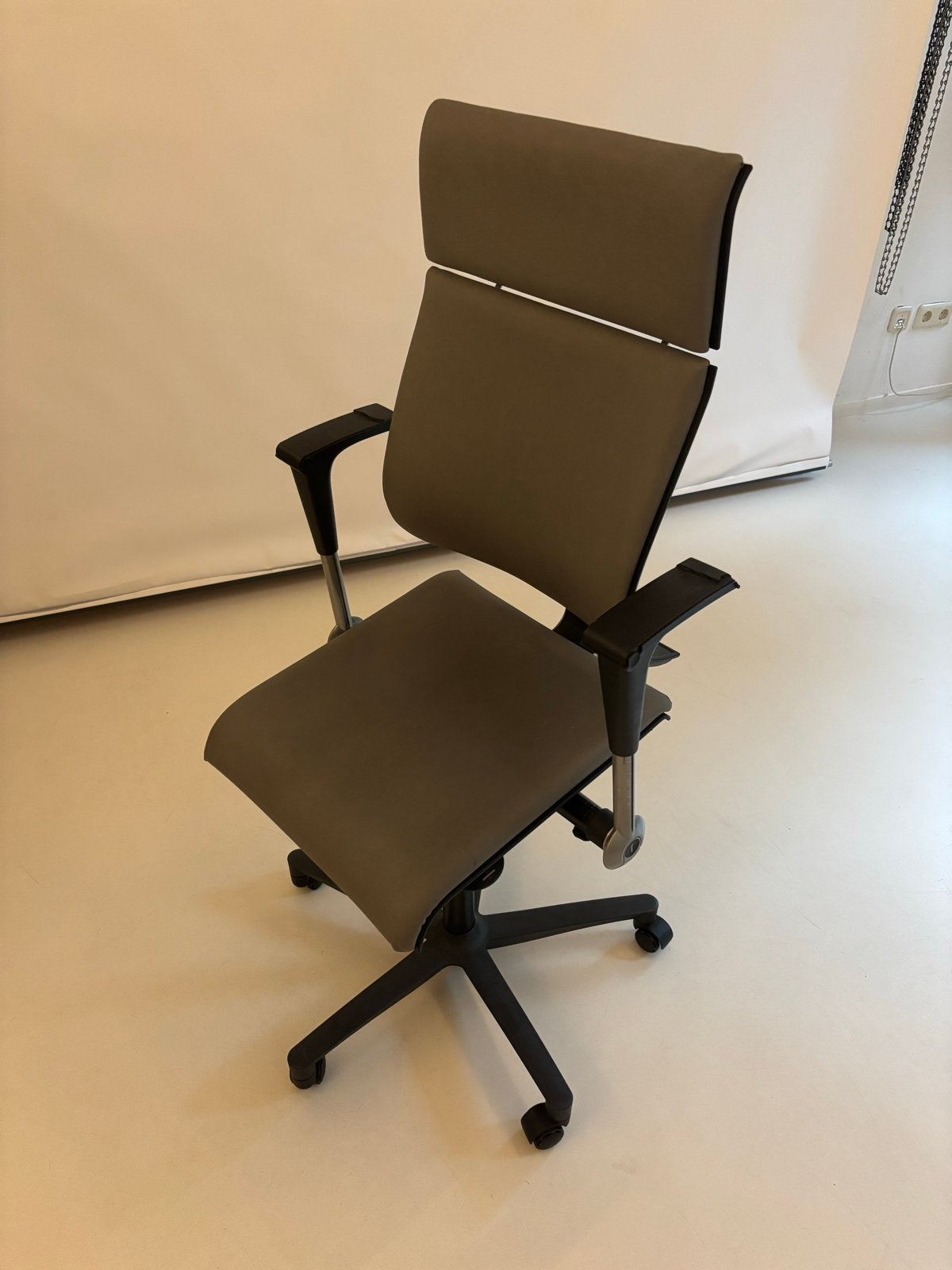Ergonomische bureaustoel - Gebruikt, Ophalen, Gebruikt, Grijs, Bureaustoel
