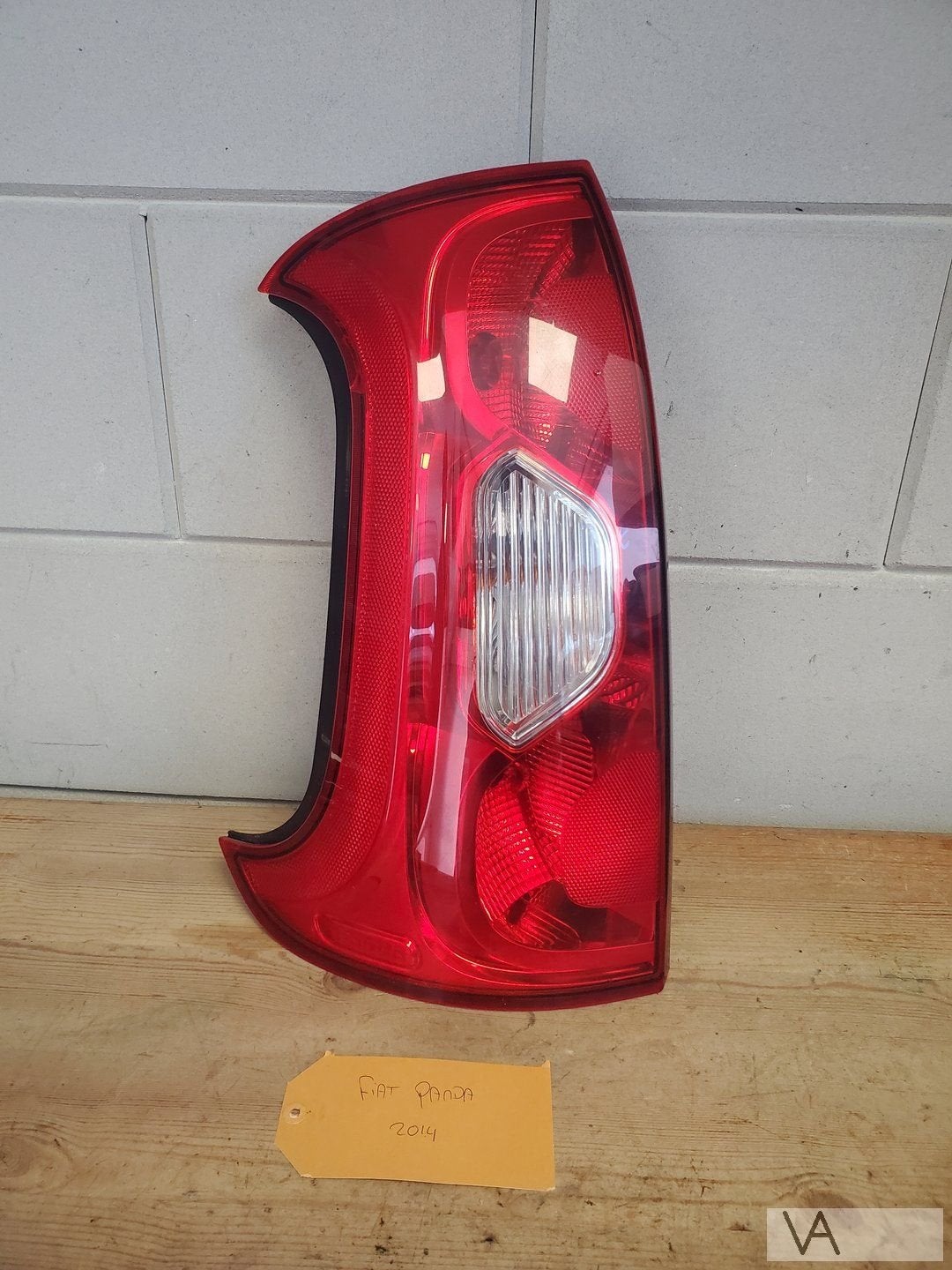 Fiat Panda 2012 - 2019 achterlicht links klein plekje €30, Gebruikt, -, -, Ophalen of Verzenden