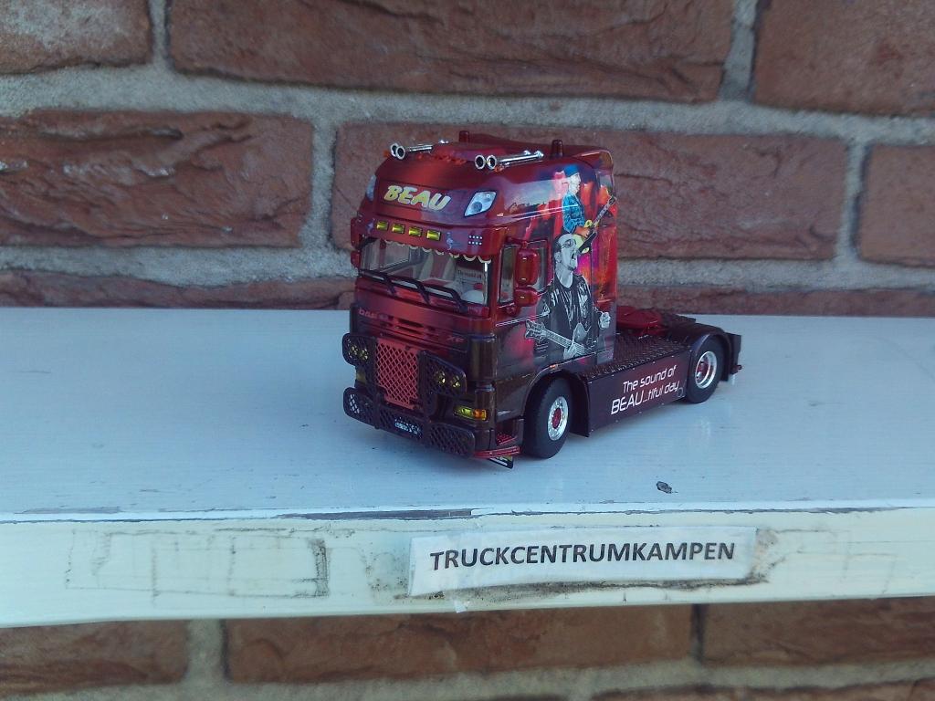 WSI  Daf  XF  105  Super  Space  Cab  van  Transports  Beau, Hobby en Vrije tijd, Ophalen of Verzenden, Nieuw, Bus of Vrachtwagen