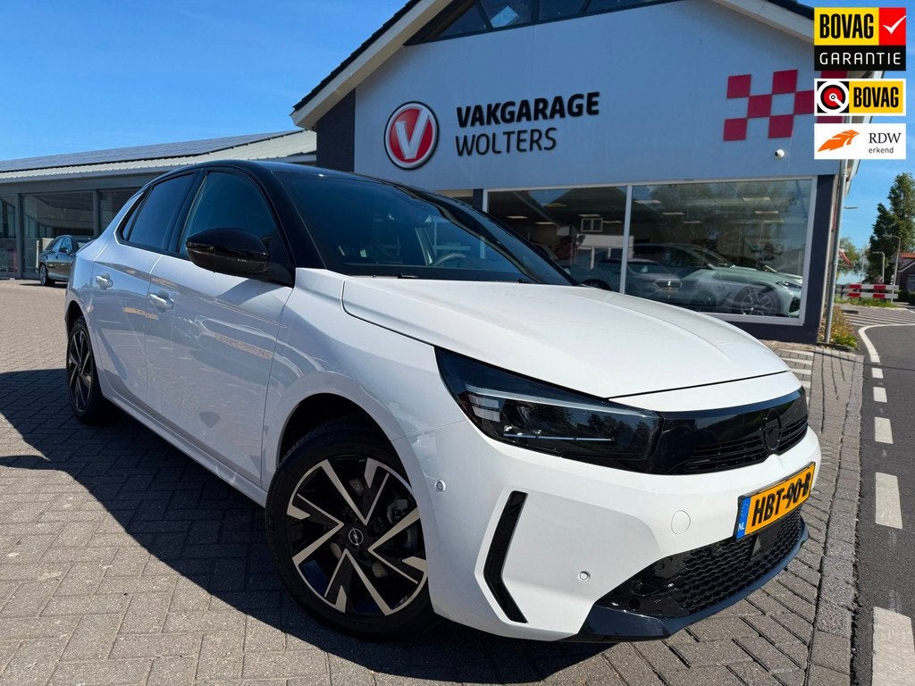 Opel CORSA 1.2 Turbo GS Apple Carplay/ Nieuw model, Auto's, Voorwielaandrijving, 12 maanden, Gebruikt, Wit