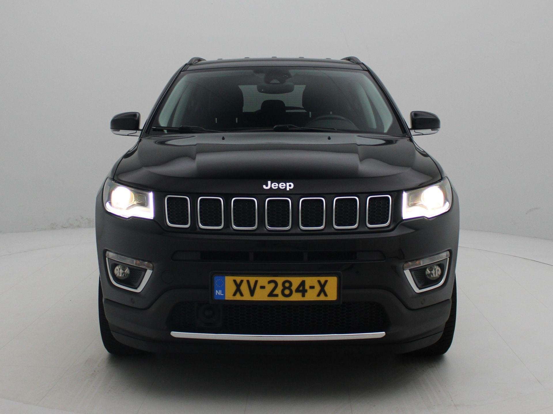Jeep Compass 1.4 MultiAir Limited 4x4, Auto's, Automaat, 12 maanden, 450 kg, Gebruikt