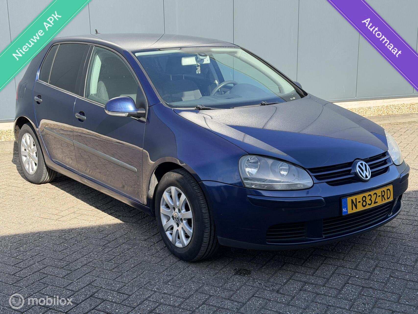 Volkswagen Golf 1.6 FSI Trendline DSG/NWEAPK/CLIMA/CRUISE, 15 km/l, Gebruikt, 4 cilinders, Blauw