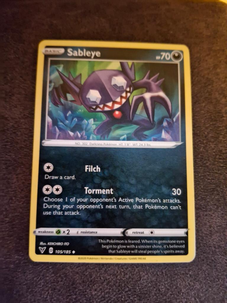 Sableye Pokémon Kaart - Darkness Pokémon 105/185, Hobby en Vrije tijd, Verzamelkaartspellen | Pokémon, Zo goed als nieuw, Losse kaart