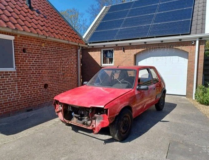 Peugeot 205 1.6 GTI 105 S6 1989 Rood, Auto's, Voorwielaandrijving, 103 pk, Handgeschakeld, Particulier