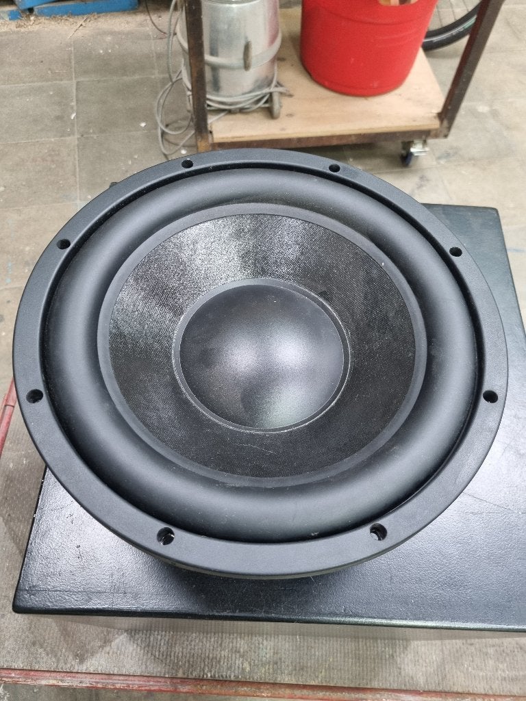 Subwoofer, CSS TRIO12, 12 inch, Hypex DS 2.0 amp, Audio, Tv en Foto, Subwoofer, Zo goed als nieuw, Ophalen, 150 watt of meer