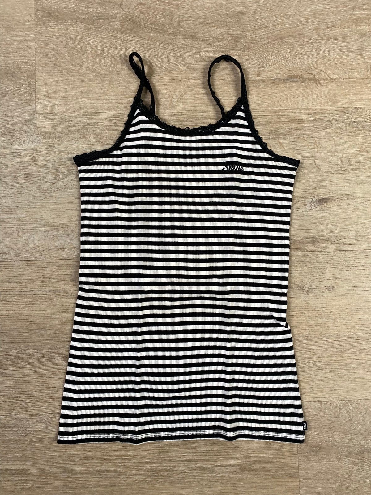 WE meisjes hemd top streep zwart/wit maat 158/164 ZGAN, Kinderen en Baby's, Kinderkleding | Maat 158, Ophalen of Verzenden, Zo goed als nieuw