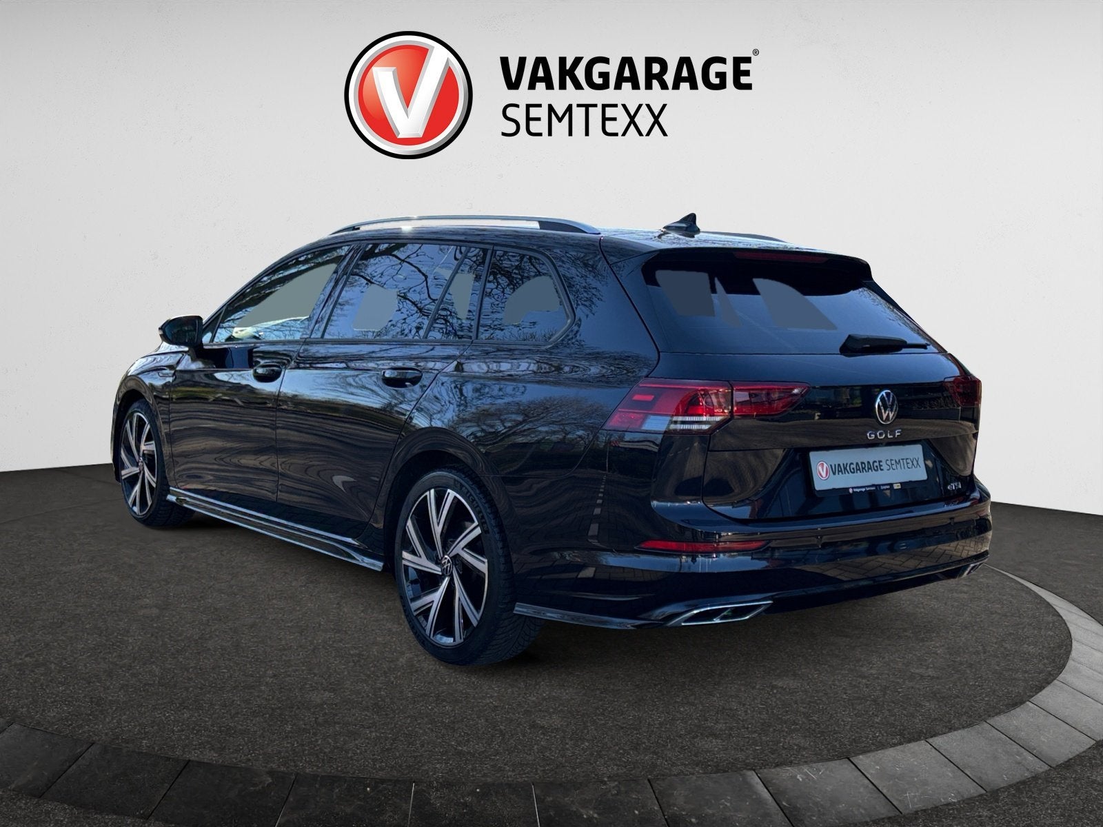 Volkswagen Golf 1.5 eTSI R-Line | Automaat| Clima| Cruise| N, Auto's, Volkswagen, Euro 6, 4 cilinders, 150 pk, Automatische klimaatregeling