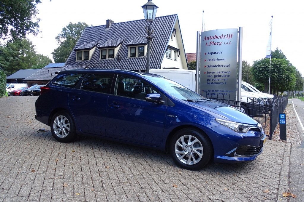 Toyota Auris Touring Sports 1.8 Hybr. Aspiration CLIMA NAVI, Automaat, 12 maanden, Gebruikt, Blauw