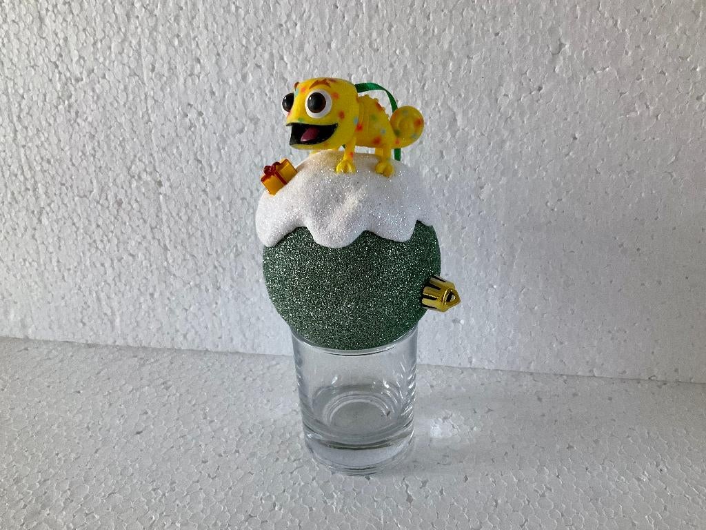 Disney Rapunzel - kerstbal - ornament op kerstbal, Ophalen of Verzenden, Overige figuren, Zo goed als nieuw, Beeldje of Figuurtje
