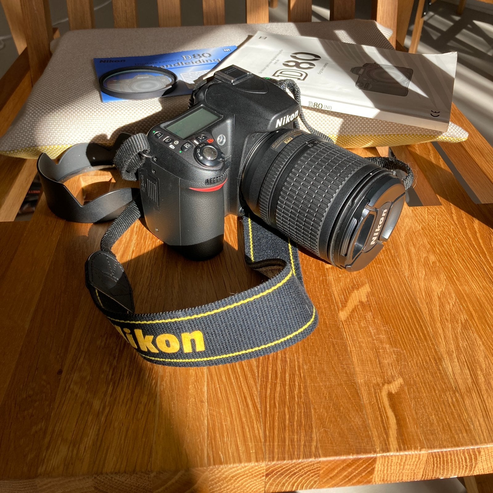 Nikon D80 spiegelreflex, Doe-het-zelf en Verbouw, Ophalen, Zo goed als nieuw