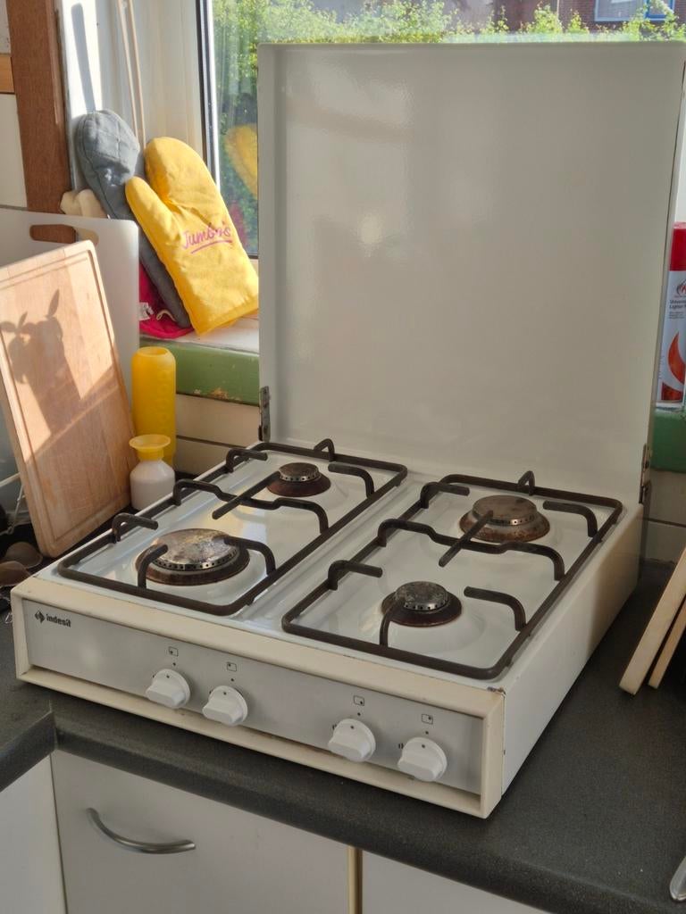 Wit gasfornuis/gaskookplaat, Ophalen, Gebruikt, 4 kookzones, Gas