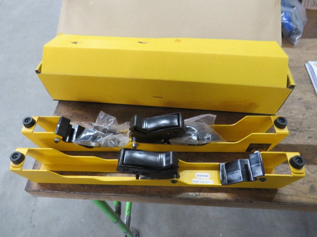 DeWALT DE7025 montage beugels voor afkortzagen nieuw, Dewalt.com, DeWalt, Dewalt, Nieuw