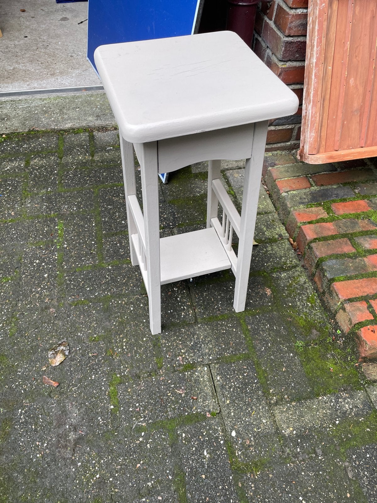 Gepimpte retro brocante bijzettafel of plantentafel, Minder dan 55 cm, Gebruikt, Vierkant, Ophalen of Verzenden