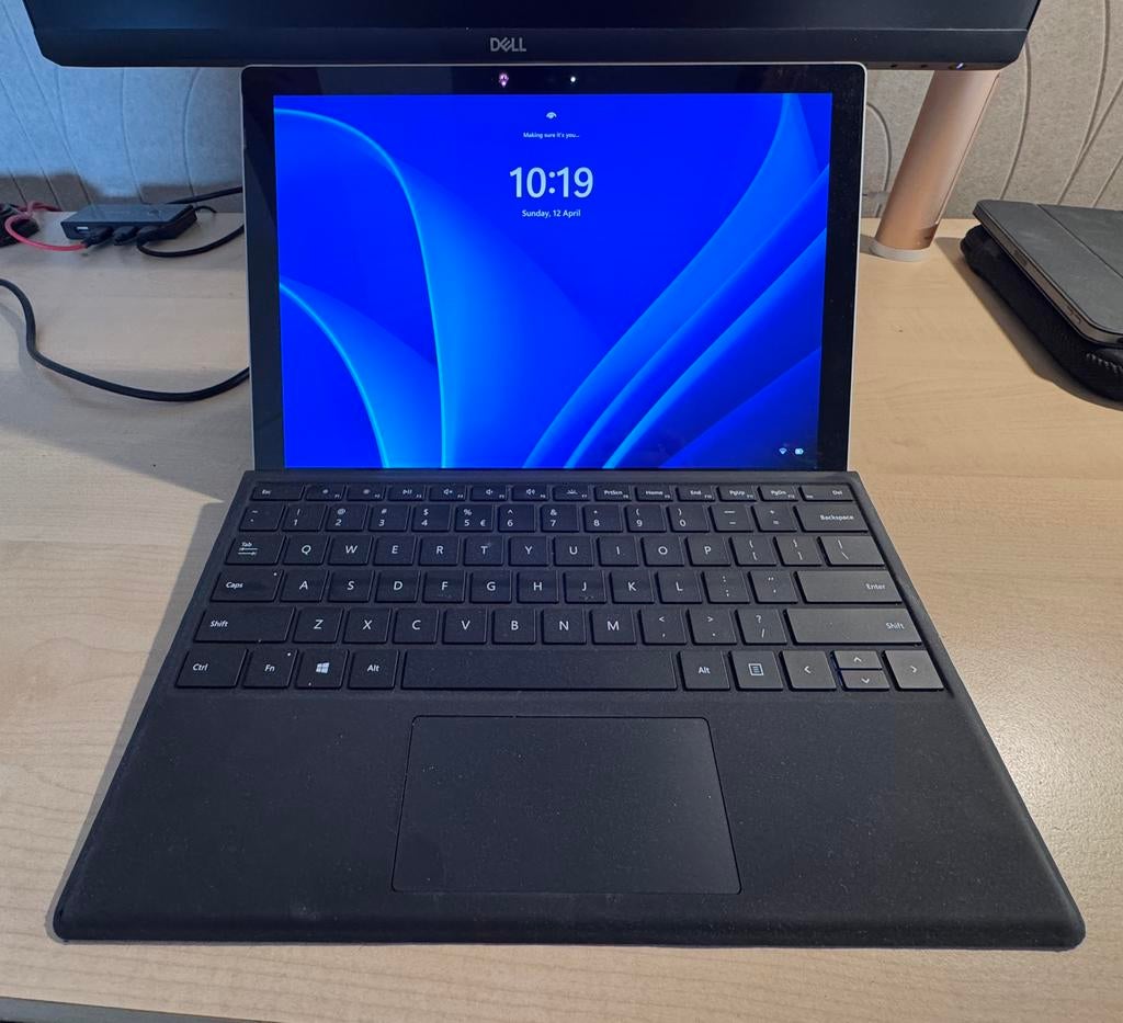 Surface pro 7 inclusief pen en cover, Computers en Software, Windows Laptops, Zo goed als nieuw, 13 inch, SSD, 2 tot 3 Ghz, 8 GB