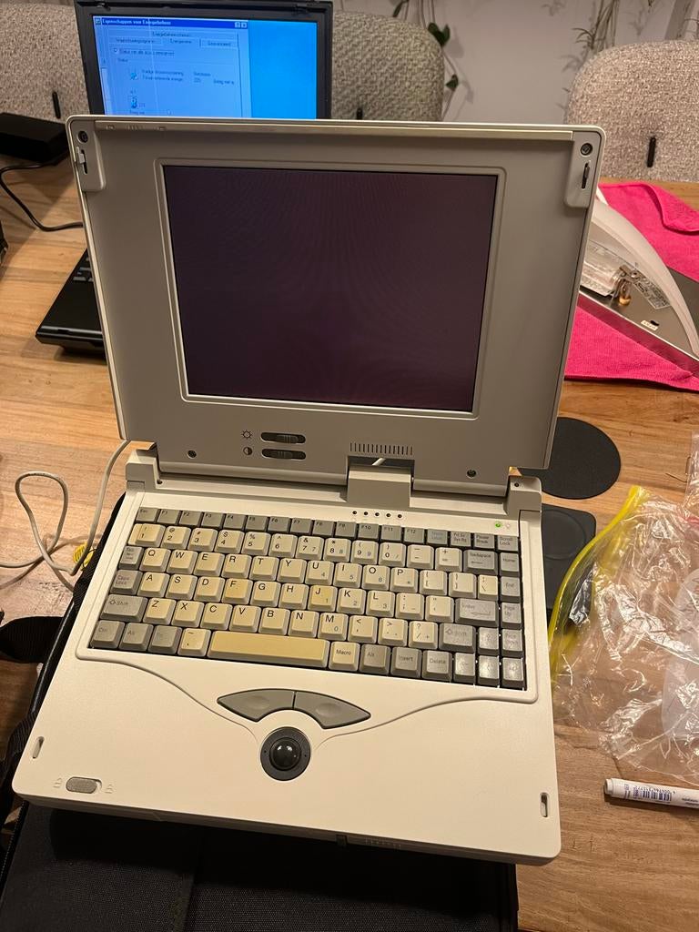 DOS laptop voor de handige reparateur, Computers en Software, Vintage Computers, Ophalen of Verzenden