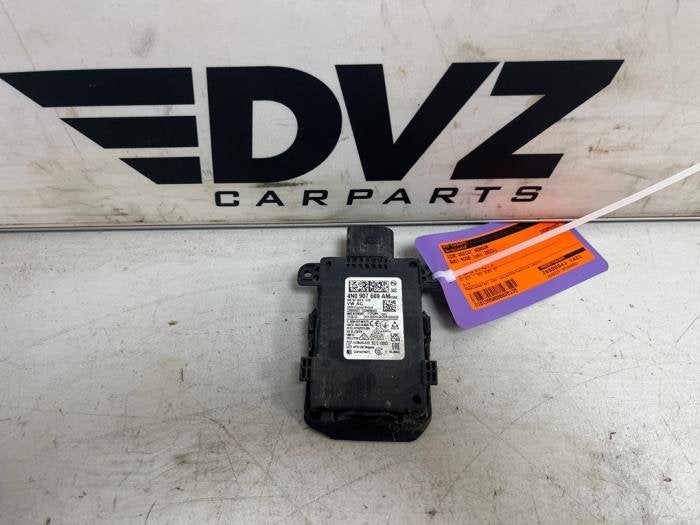 Side assist sensor van een Audi RSQ8, Gebruikt, -, -, -