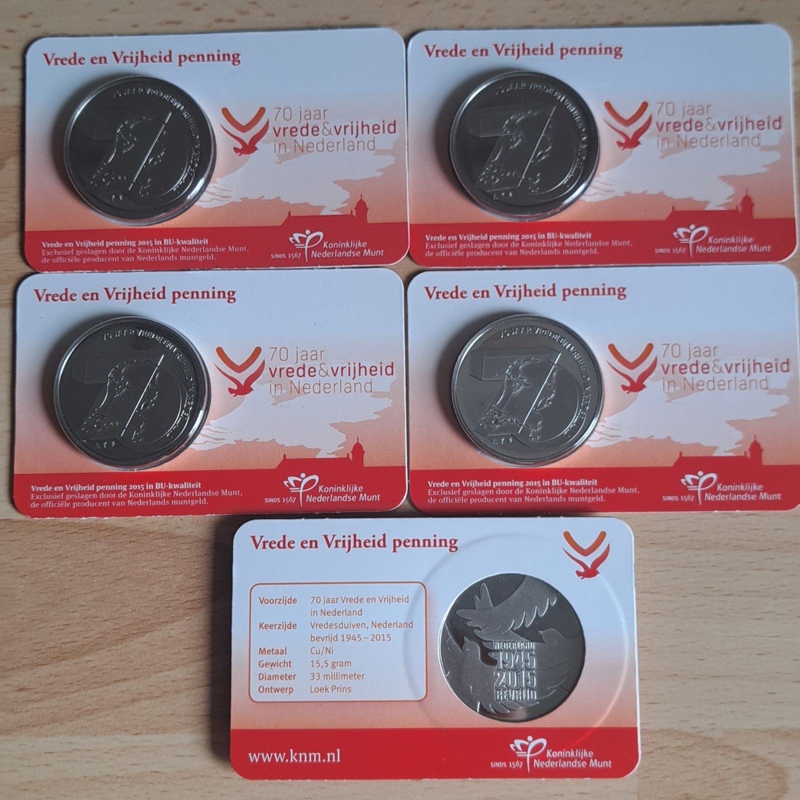 5  €35.  vrede en vrijheidpenning, Ophalen of Verzenden, Overige materialen