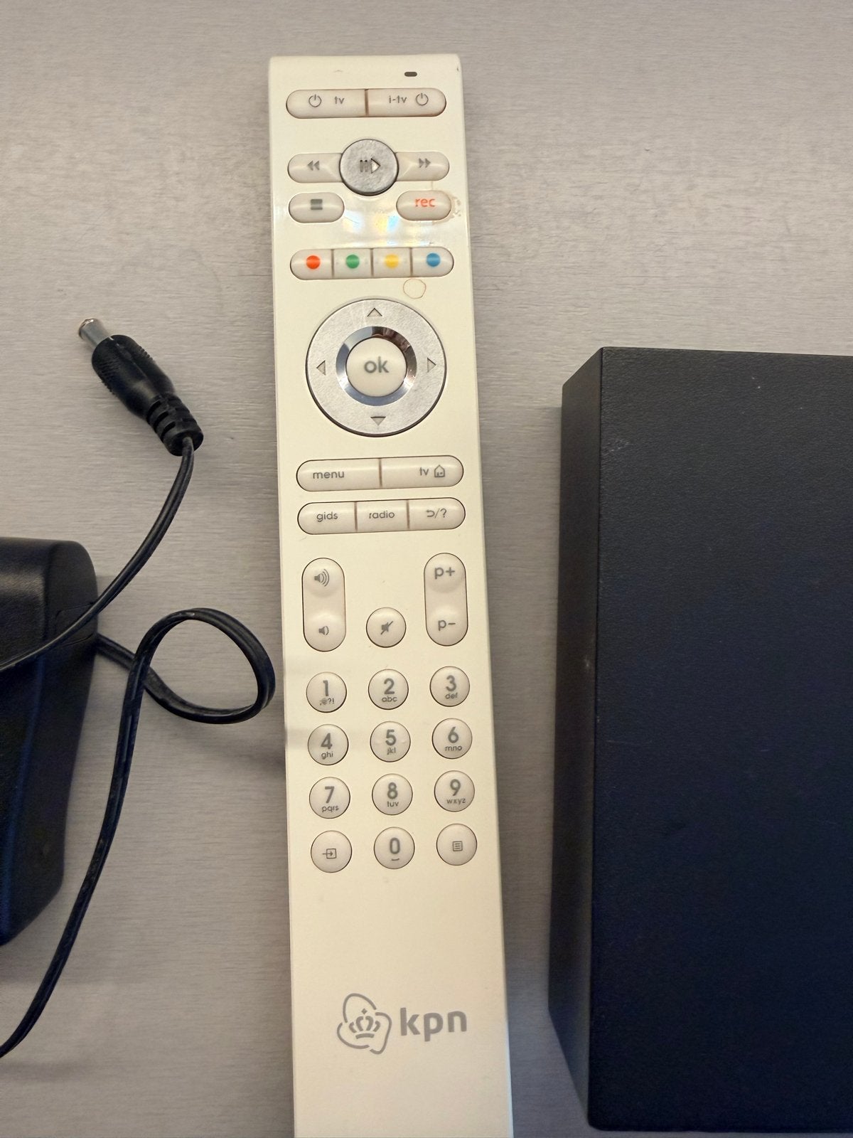 KPN Arris VIP2952 Decoder met afstandsbediening, Ophalen of Verzenden, Gebruikt, Decoder