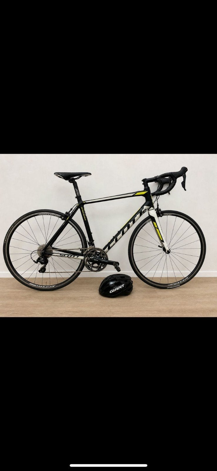 Scott racefiets met Giant helm, Fietsen en Brommers, Fietsen | Racefietsen, Ophalen of Verzenden
