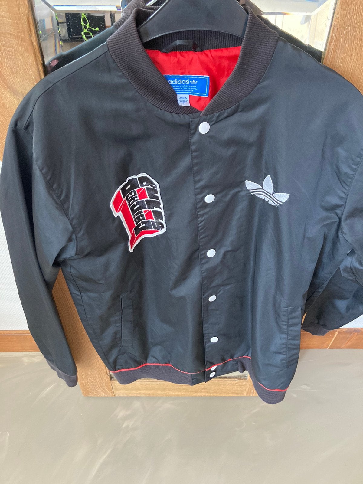 Adidas jas / jack / baseball / bomberjack ZGAN zwart, Ophalen of Verzenden, Zo goed als nieuw, Maat 48/50 (M), Zwart