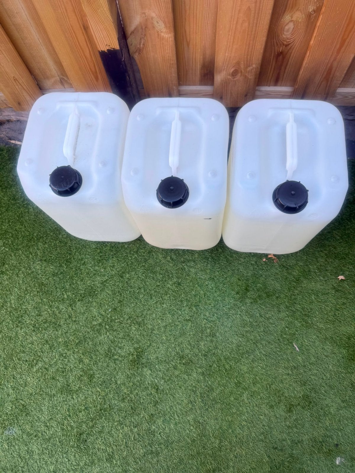 3x 20 liter jerrycans voor benzine – Voordelige set!, Ophalen of Verzenden, Gebruikt
