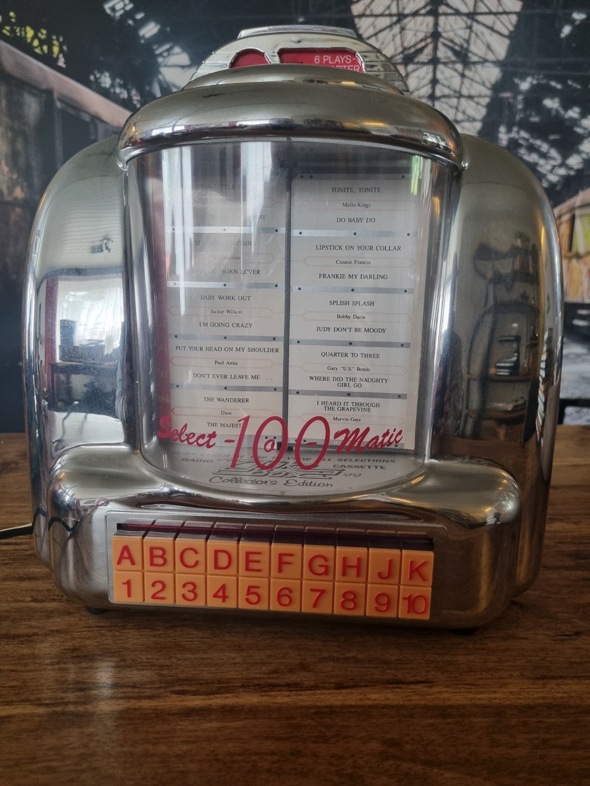 Classic Collector's Edition Jukebox Radio / cassette speler, Verzamelen, Automaten | Jukeboxen, Ophalen of Verzenden, Gebruikt