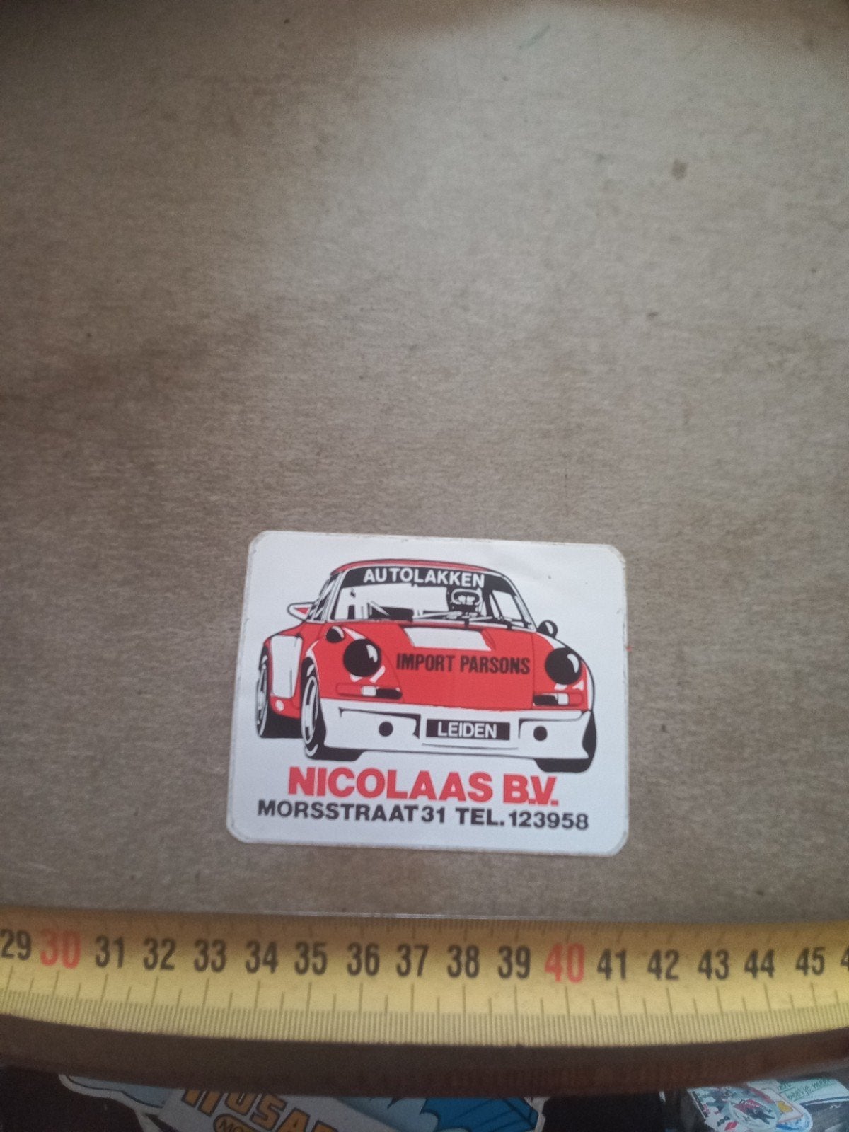 Vintage Autolakken Nicolaas BV sticker Leiden, Verzamelen, Ophalen of Verzenden, Gebruikt