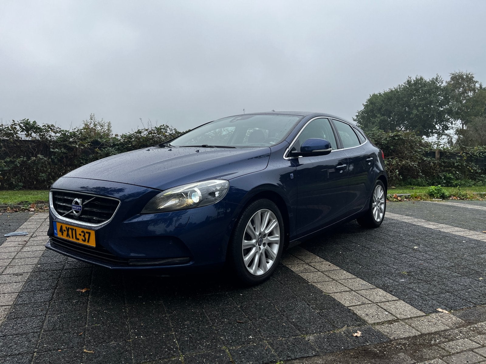 Volvo V40 2.0 D4, 190PK 2014, VEEL VERVANGEN!, Voorwielaandrijving, Blauw, Overige kleuren, Particulier