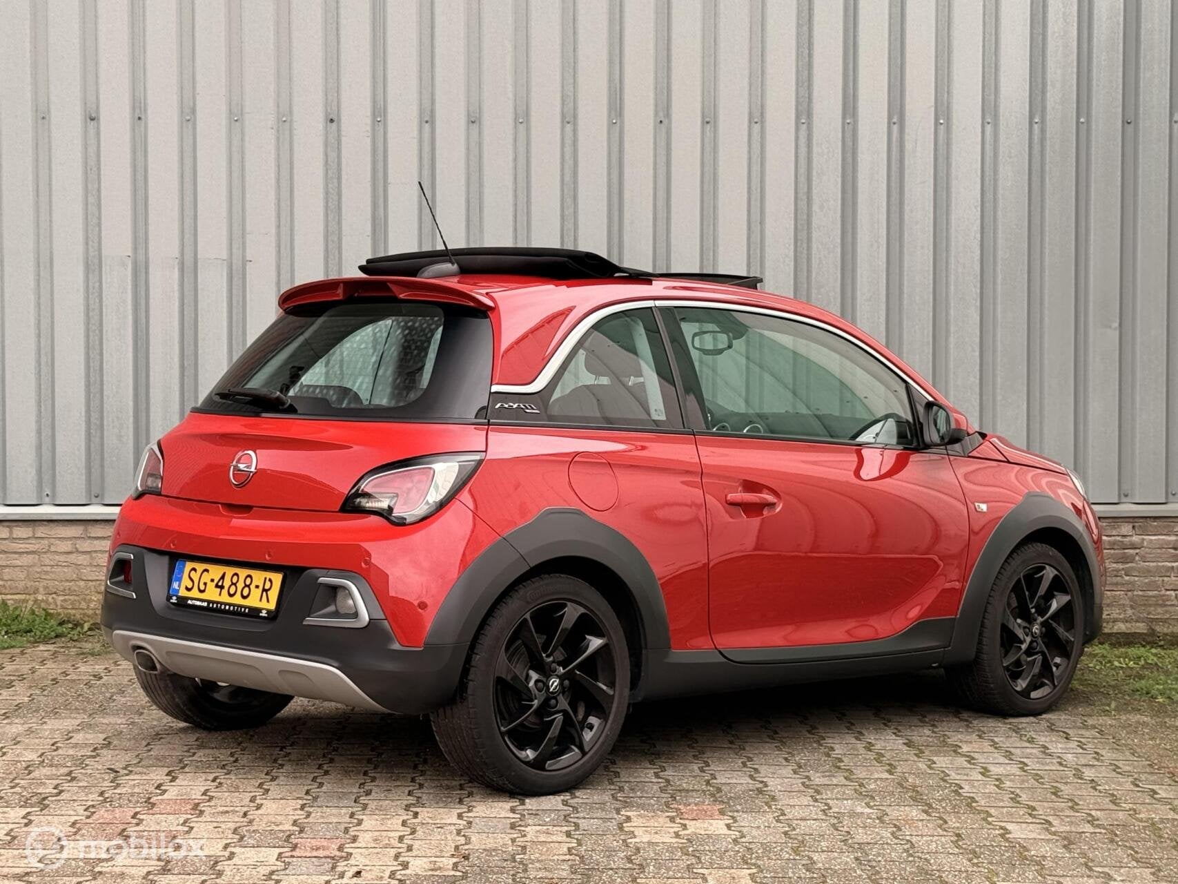 Opel ADAM 1.0 Turbo Rocks | Vouwdak | CarPlay | stoel-Verw., Auto's, ADAM, 40 €/maand, 1041 kg, 4 stoelen