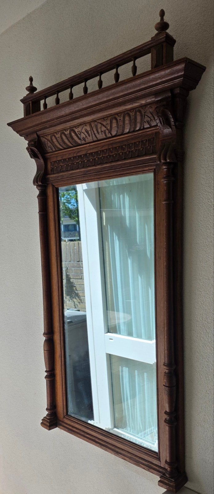 Antieke spiegel met rijk bewerkt houten frame, Ophalen