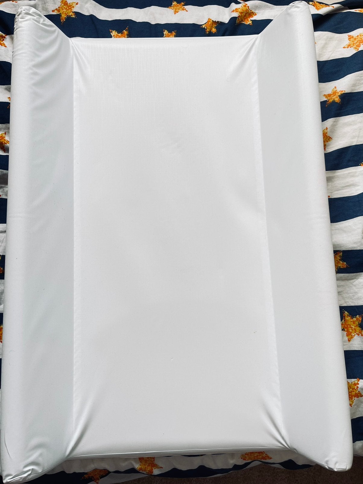Baby changing mat with fitting, Kinderen en Baby's, Traphekjes, Ophalen, Zo goed als nieuw, Klemhekje