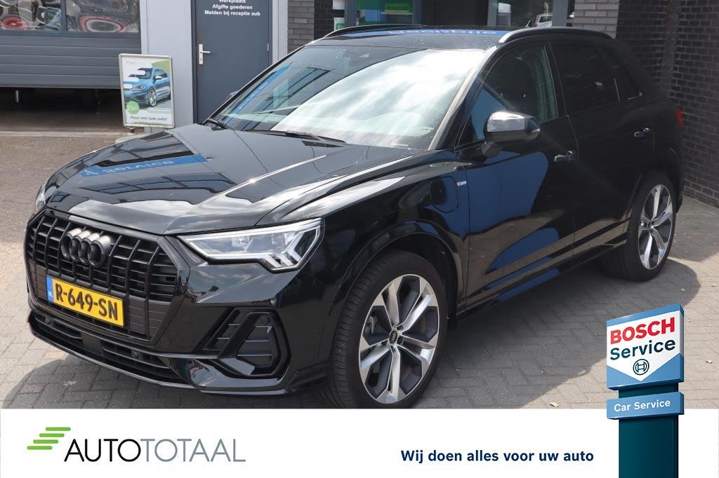 Audi Q3 45 TFSI e S edition, Auto's, Audi, Gebruikt, 150 pk, Zwart, 13 kWh